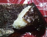 Foto langkah ke 3 dari resep ONIGIRI / Nasi Bungkus Nori.