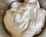 Une image de l'étape 1 de Gâteau au fromage blanc allégé et citron.