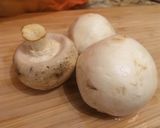 A picture of step 2 of Homemade miso soup 🍄.