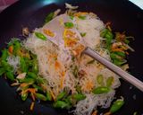 Foto langkah ke 4 dari resep Bihun Tumis Buncis.