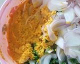 A picture of step 1 of Moong Masoor daal ke pakore.