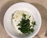 A picture of step 1 of Chilbeesh (Çılbır🇹🇷) Turkish poached eggs.