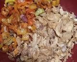 Foto langkah ke 4 dari resep Ayam suir Jukut Bejek (sayur remes).