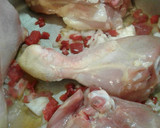 Foto del paso 1 de la receta: Estofado de papas y pollo
