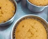 Foto langkah ke 6 dari resep Cheesy pumpkin cupcake.