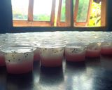 Foto langkah ke 5 dari resep Puding cup kelapa.