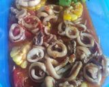 Foto langkah ke 4 dari resep Cumi Asam Pedas Manis.