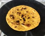 બાજરી ઘઉં ના થેપલા(Bajri Wheat Thepla Recipe In Gujarati) રેસીપી સ્ટેપ4ફોટો