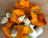 A picture of step 2 of Roast squash, leek and red onion - vegan.