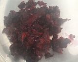 A picture of step 1 of Chinese rose cake.