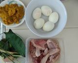 Foto langkah ke 1 dari resep Gulai ayam dan telur.