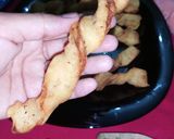 A picture of step 12 of Twisted aloo samosa.