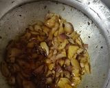 A picture of step 3 of Kadhai paneer.
