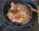 Foto langkah ke 3 dari resep Ayam Tumis Daun Kemangi.