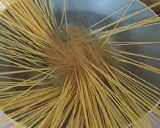 Foto langkah ke 1 dari resep Spagetti Aglio Sosis.
