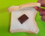 Foto langkah ke 1 dari resep Roti bakar coklat.