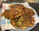 A picture of step 6 of Ejjeh - Lebanese style omelette.