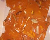 A picture of step 4 of Bombay Karachi Halwa.