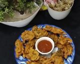 A picture of step 6 of Palak pakoray.