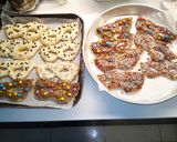Foto del passaggio 6 della ricetta Mascherine all'arancia con glassa al cioccolato