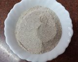 A picture of step 1 of Brown rice flour cheela.
