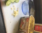 Foto del paso 1 de la receta: Salmón al ajo con limón y parmesano y espárragos