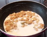 A picture of step 4 of Banana Rajgira Sheera.
