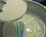 A picture of step 2 of Leche Frita 😍.