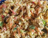 Foto del paso 2 de la receta: Ensalada de pasta y atún con salsa de palta