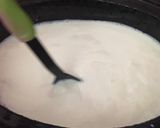 A picture of step 4 of Crockpot Greek Yogurt.