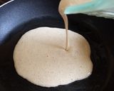 Foto del paso 3 de la receta: Panqueques de Avena y Ajonjolí con Queso, jamón, pollo o palta