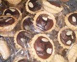 Foto langkah ke 6 dari resep Pie brownies mini.