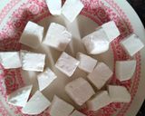 A picture of step 1 of Creamy paneer curry.