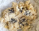 Foto del paso 2 de la receta: Cookies y/o tapitas de Naranja y coco