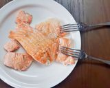Hình bước làm 3 của món Ruốc cá hồi