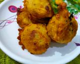 A picture of step 5 of Batata vada.