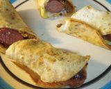 A picture of step 4 of Hotdogs on Fried Tortillas.