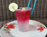 A picture of step 1 of Mojito drink.