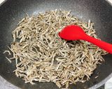 魚乾花生_鹹甜好唰嘴_下酒下飯的食譜步驟2照片
