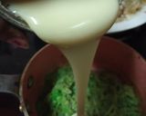 A picture of step 4 of Tricolor halwa.
