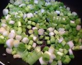 Foto del paso 5 de la receta Pizza de ajos tiernos
