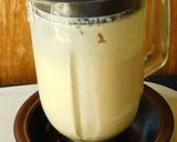 A picture of step 3 of PEACH smoothie.