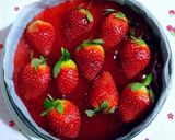 Foto del paso 10 de la receta: Tarta de fresas con dos tipos de quesos y fresones glaseados