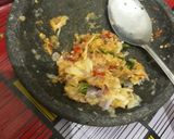 Foto langkah ke 3 dari resep Tumis kerang pedas.