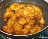 A picture of step 5 of Without Onion & Garlic Tasty Potato Curry.
