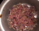 A picture of step 4 of Mince meat pizza.