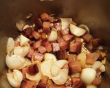 Szegediner Gulasch mit Bratklössen Rezeptschritt 4 Foto