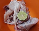 Foto langkah ke 1 dari resep Ayam Bumbu Hitam Khas Madura.
