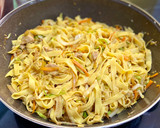 Foto del paso 6 de la receta: Bami Goreng (o Nasi Goreng)
