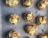 Foto del paso 3 de la receta: Champiñones rellenos de pollo y queso